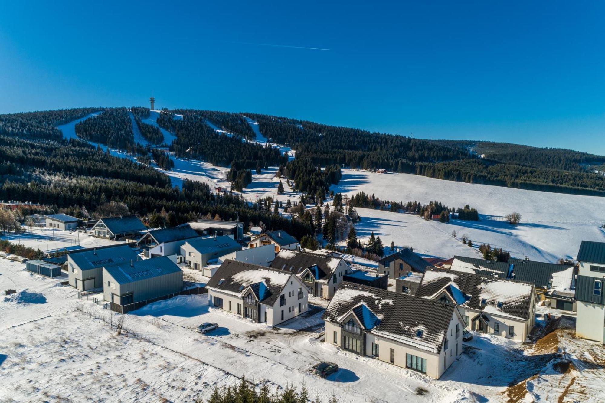 Mirabel Apartments Klinovec Loučná pod Klínovcem Kültér fotó